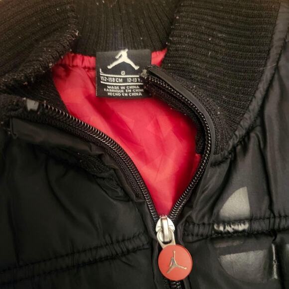 Nike Jordan Blokcore Atheleisure Puffer Vest Boys Size L - Picture 2 of 3